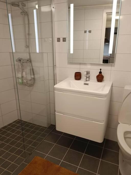 Cozy Apartment Close To Downtown Tromsø Extérieur photo